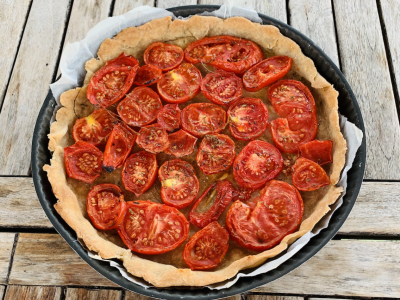 Tarte salée à la tomate sans gluten